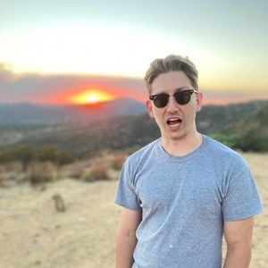 Meet your Posher, Adam